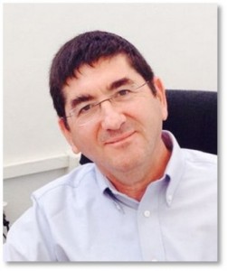 תמונה של ד"ר אייל שקל